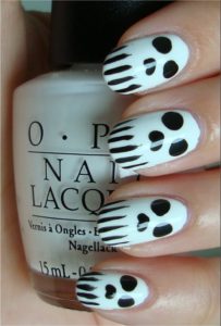 skull-nails-nail-art-tutorial-swatches